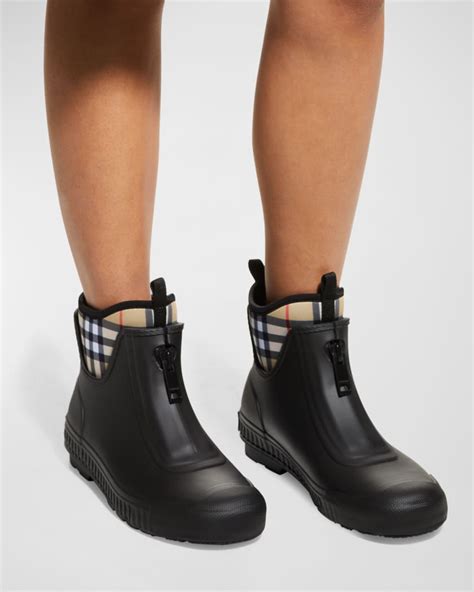 does burberry rain boots run small|Burberry rain boots for women's.